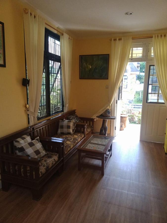 Villa Kota Bunga Cipanas 3 Kamar Baru Renovasi Full Wifi Cikundul Esterno foto