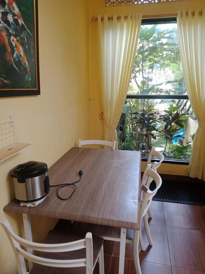 Villa Kota Bunga Cipanas 3 Kamar Baru Renovasi Full Wifi Cikundul Esterno foto